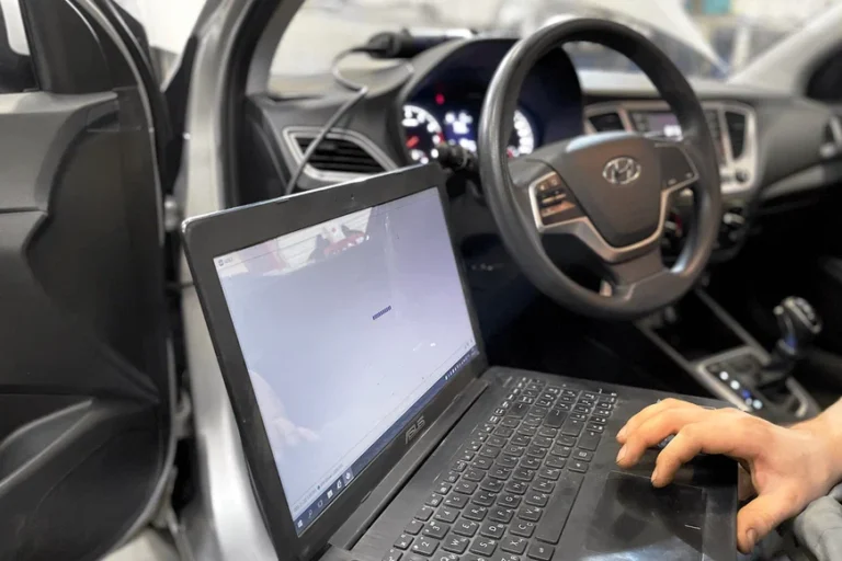 Бесплатная диагностика двигателя KIA и Hyundai в Москве в Twin-Service